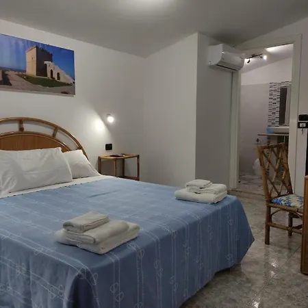 Tenuta I Giardini Del Salento Bed and breakfast 3*