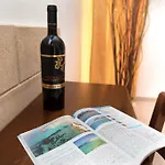 Tenuta I Giardini Del Salento 3* فيليي