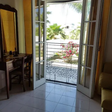Tenuta I Giardini Del Salento Отель типа 